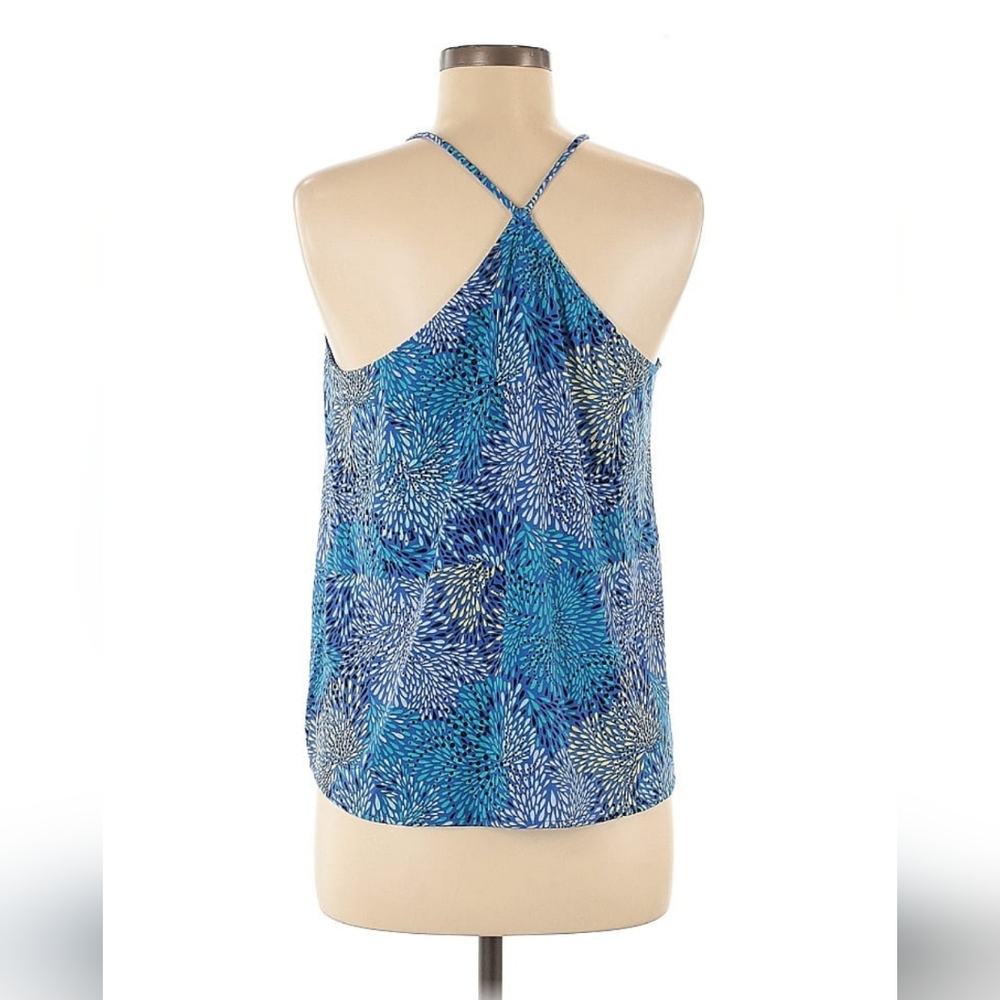 The Limited Patterned Top - Picture 2 of 3